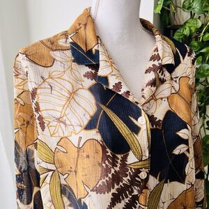 Floral Print Button-Up Blouse